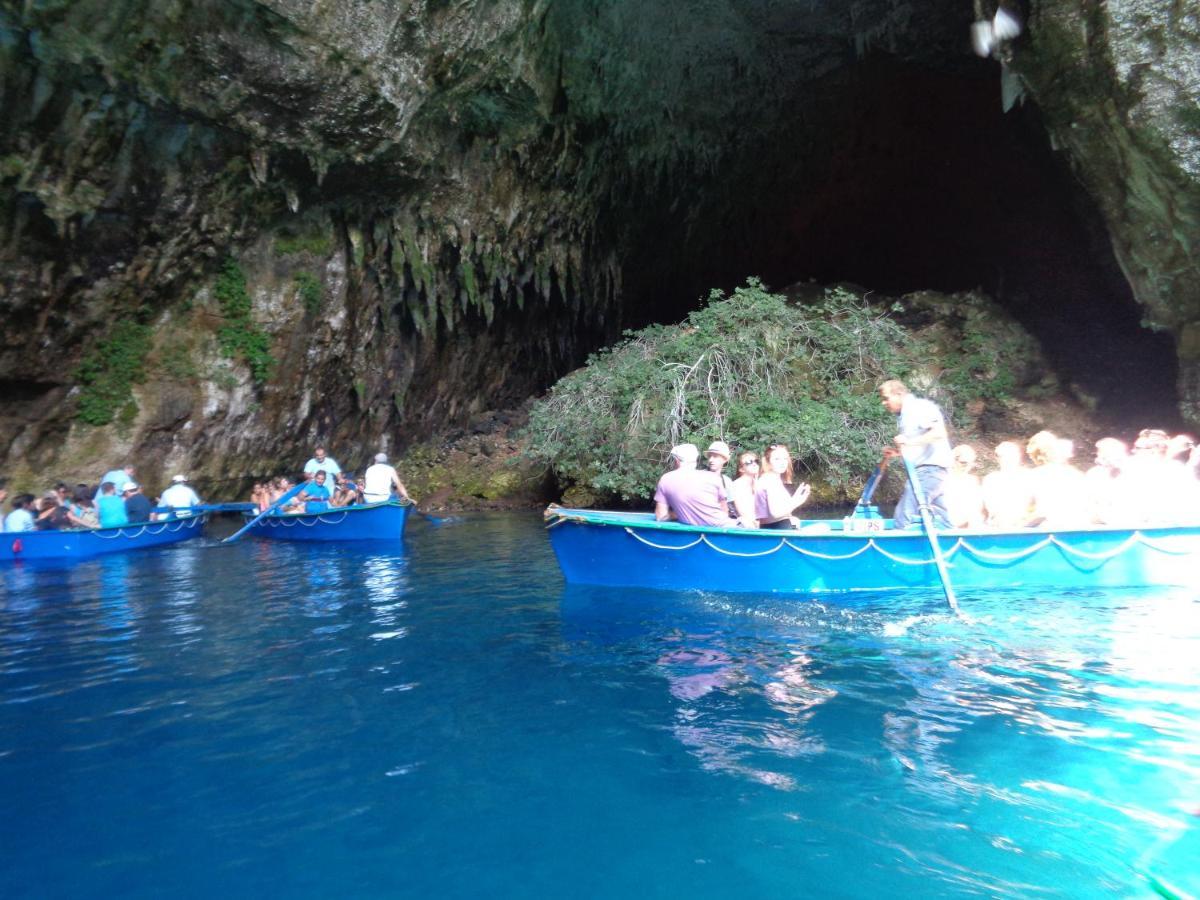 凯法米洛斯Melissani House别墅 外观 照片
